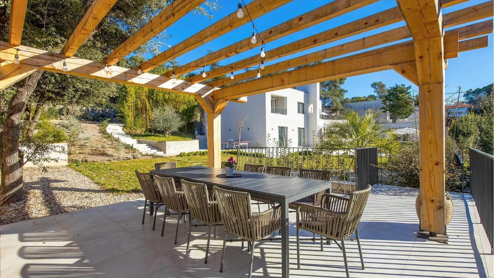 Awesome Home In Malinska With Kitchen 0*,